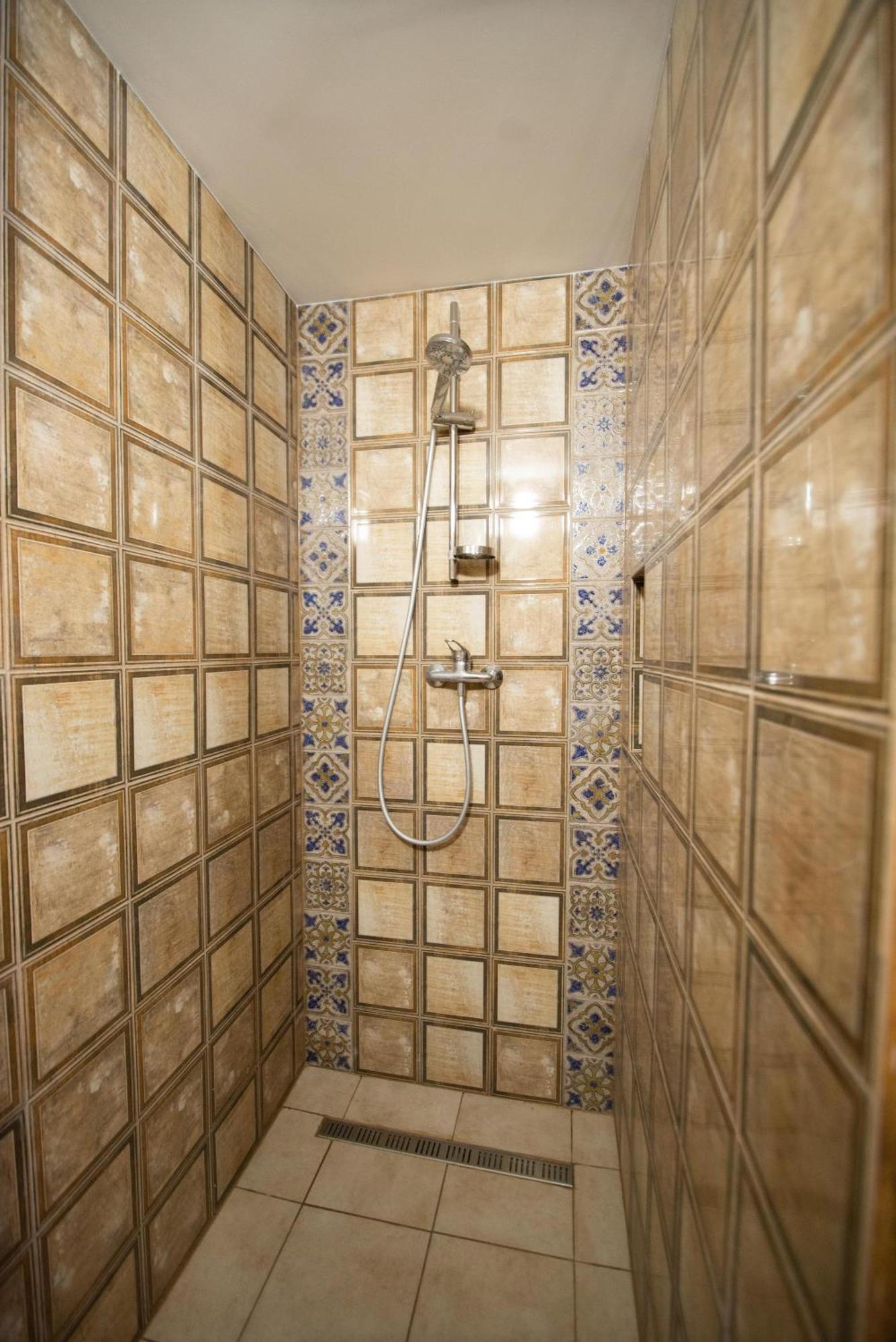 Apart Yaroslava Osmomysla 9 Square - City Center Lviv Ngoại thất bức ảnh