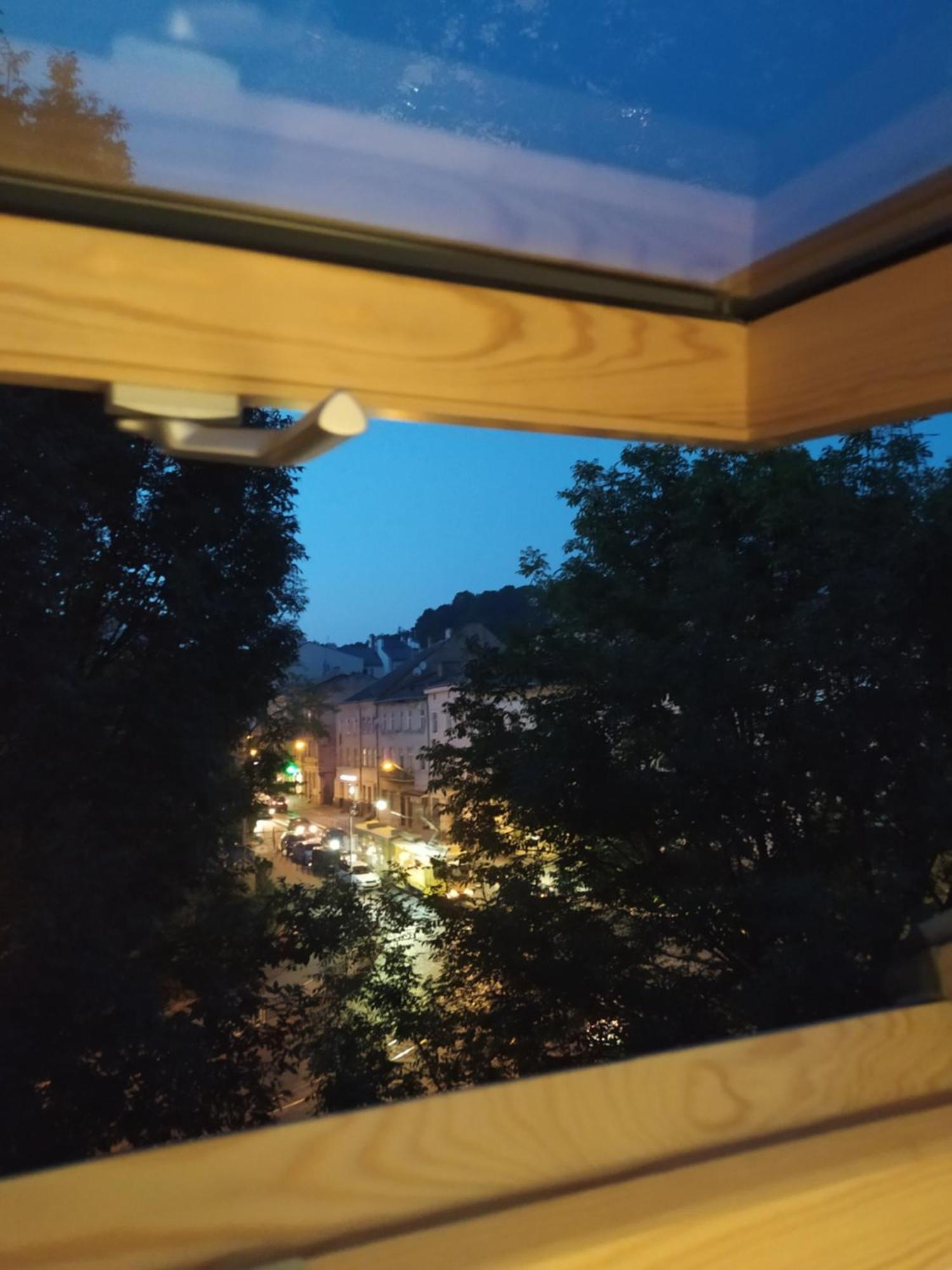 Apart Yaroslava Osmomysla 9 Square - City Center Lviv Phòng bức ảnh